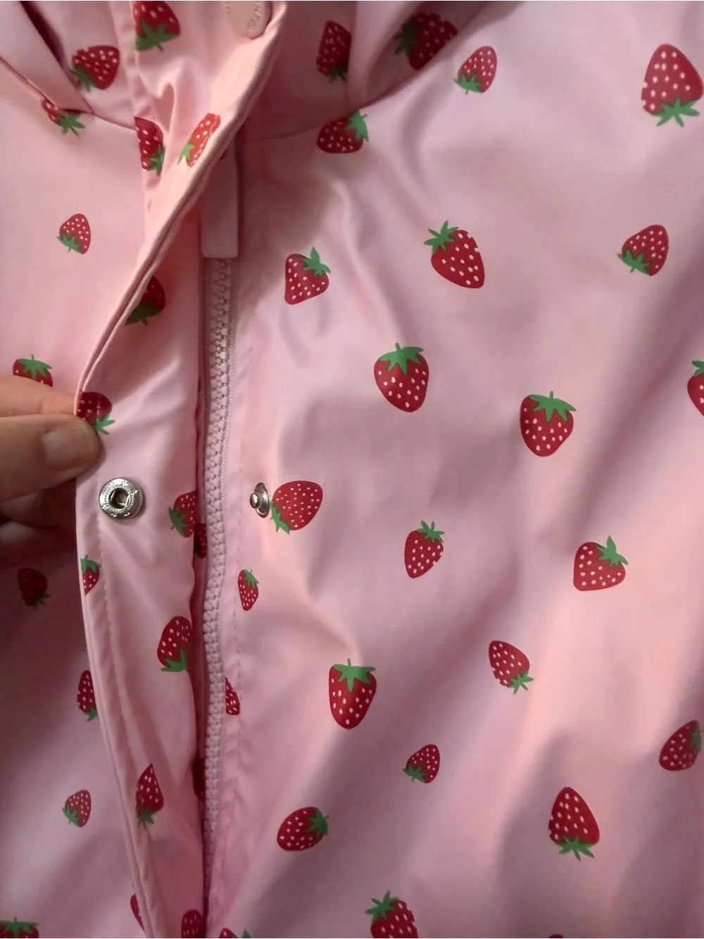 NWT Hunter Kids Pink Strawberry Print Rain Coat Sz M(8)